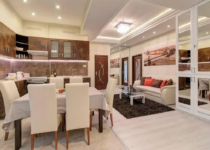 Super Central Apartment